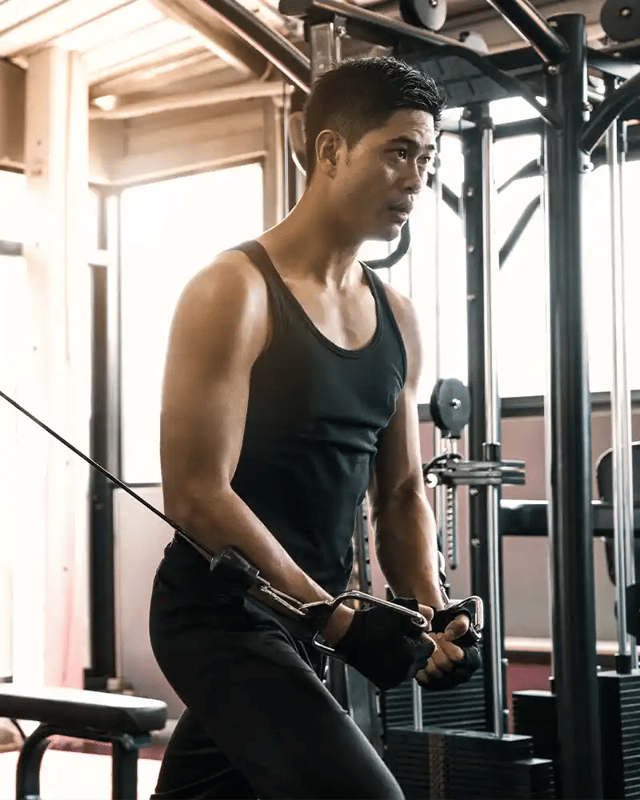Man exercising in a gym