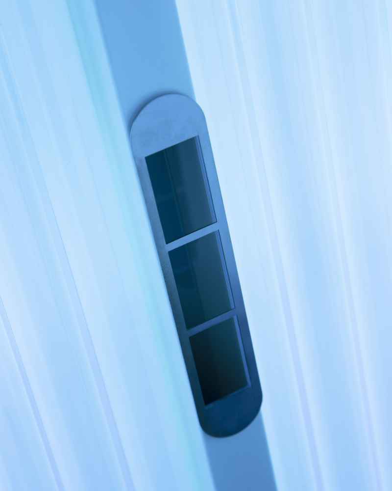 detail shot Ultrasun tanning bed Q14