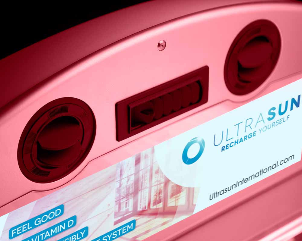 Ultrasun Q18 breeze and aroma with collatan lamps